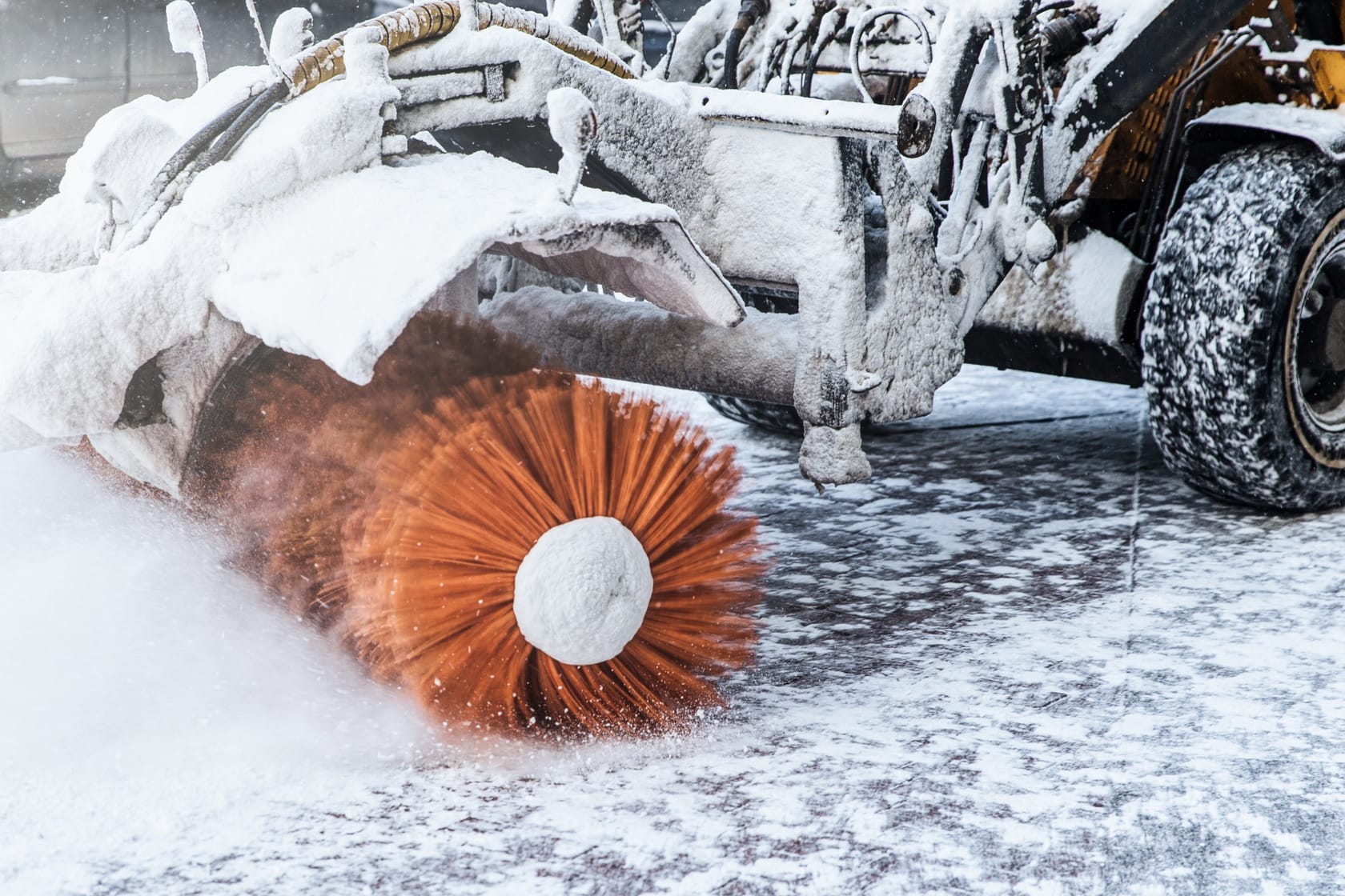 tractor-clears-way-after-heavy-snowfall-worker-pl-2021-10-21-03-37-01-utc